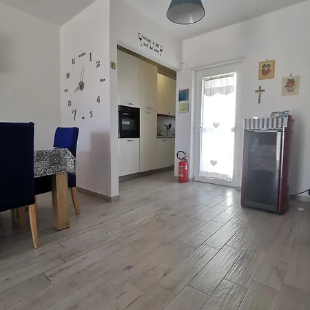 Denise Semesterbostad Pulsano