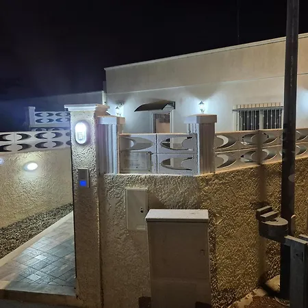 Denise Semesterbostad Pulsano